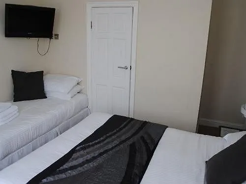 The Beach Pad Brighton Bed & Breakfast